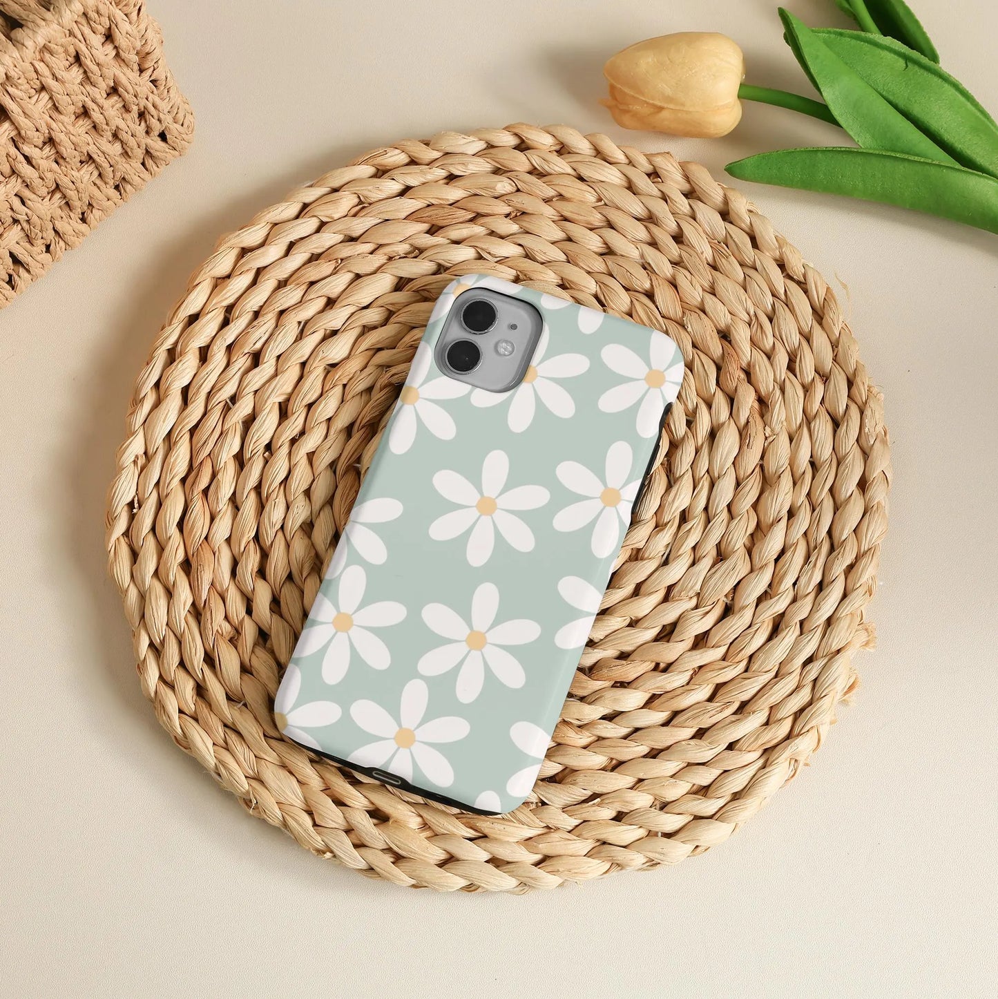 White Daisy Green Phone Case for Iphone 16 15 14 13 12 Pro Max, Iphone 16E, 15 14 Plus, Iphone 13 12 Mini, X XS XR SE, Iphone 11 Tough Cover