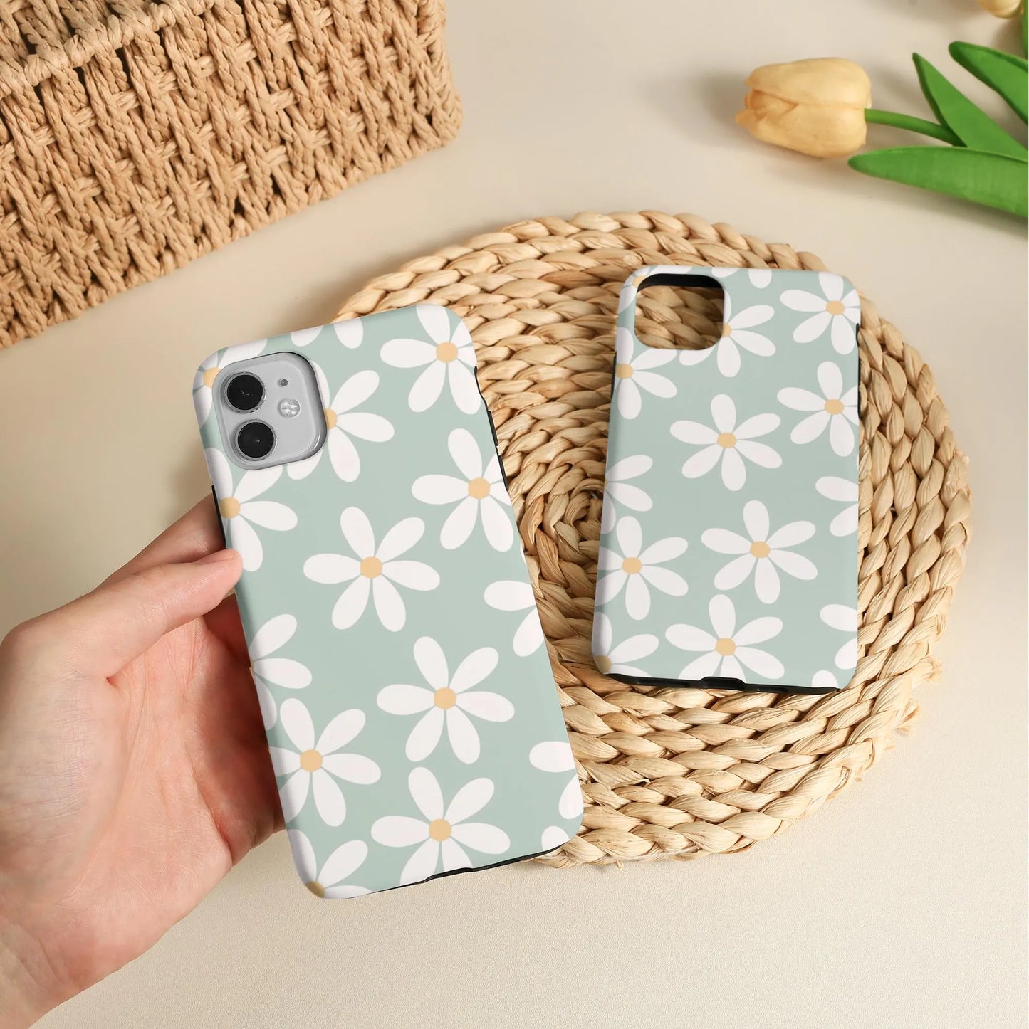 White Daisy Green Phone Case for Iphone 16 15 14 13 12 Pro Max, Iphone 16E, 15 14 Plus, Iphone 13 12 Mini, X XS XR SE, Iphone 11 Tough Cover